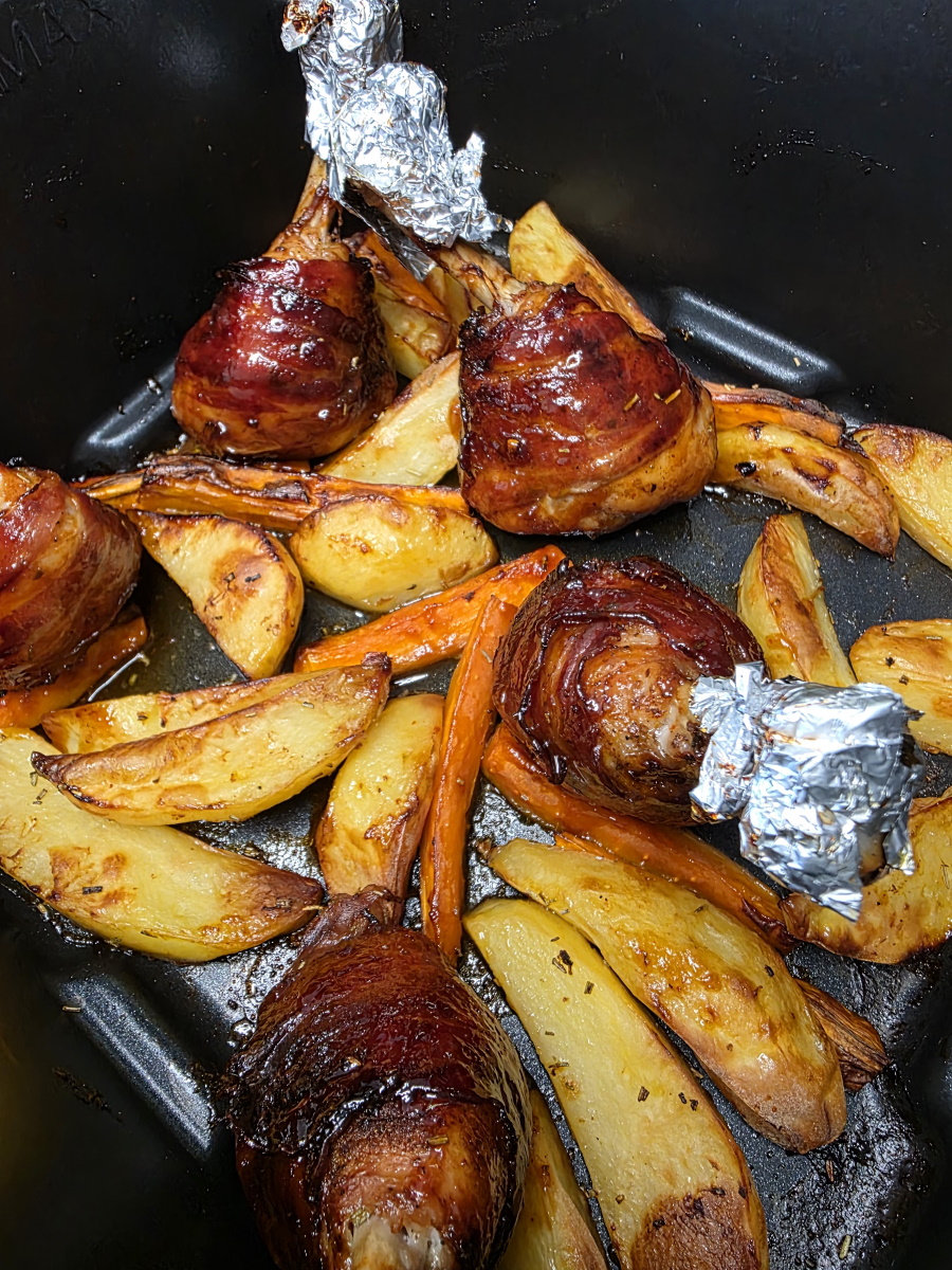 pałki w boczku pistacjowe lava cake