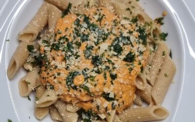 Sos pomidorowy z serem feta do makaronu z Air Fryer
