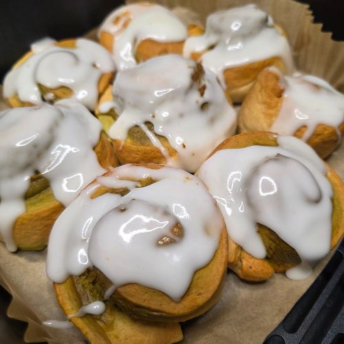 drożdżówki pistacjowe pieczone w air fryer