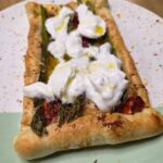 Tartaletki z szparagami, pomidorkami i burratą z Air Fryer