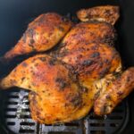 Kurczak w marynacie czosnkowej pieczony w całości z Air Fryer