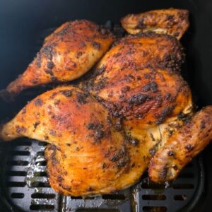 Kurczak w marynacie czosnkowej pieczony w całości z Air Fryer