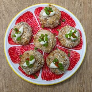 Kulki ryżowe z tuńczykiem w chrupiącej panierce Air Fryer