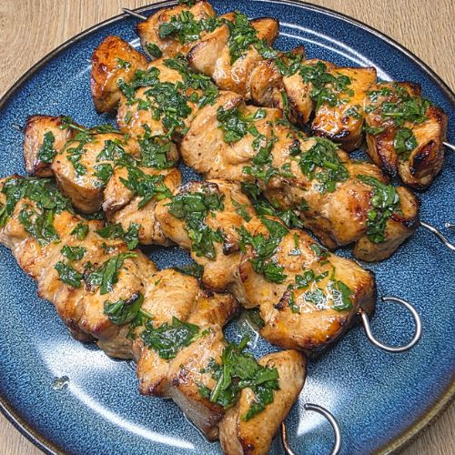 Sojowo-miodowe szaszłyki z piersi z kurczaka z air fryer